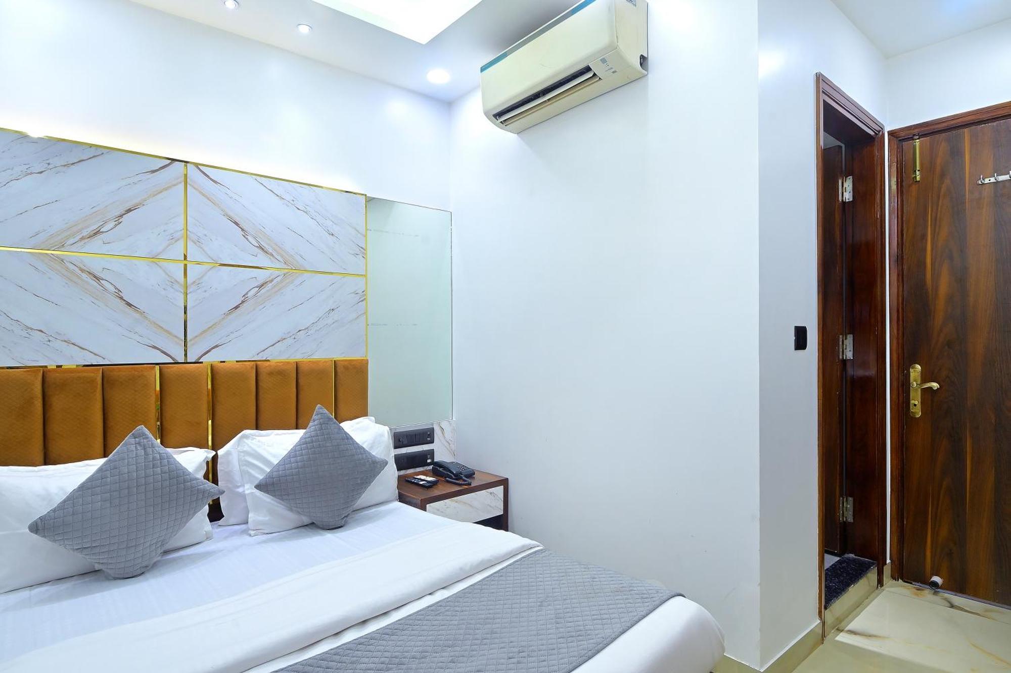 Hotel Nav Durga "2 Walking From New Delhi Railway Station" מראה חיצוני תמונה