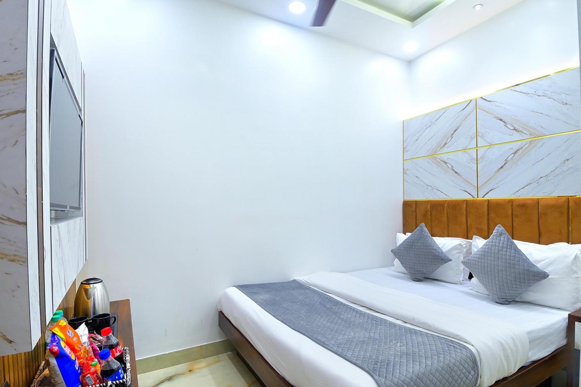 Hotel Nav Durga "2 Walking From New Delhi Railway Station" מראה חיצוני תמונה